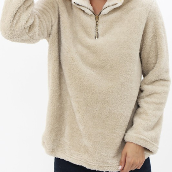 💛ONLY 1 LEFT💛  FAUX FUR PULLOVER JACKET - Picture 2 of 7